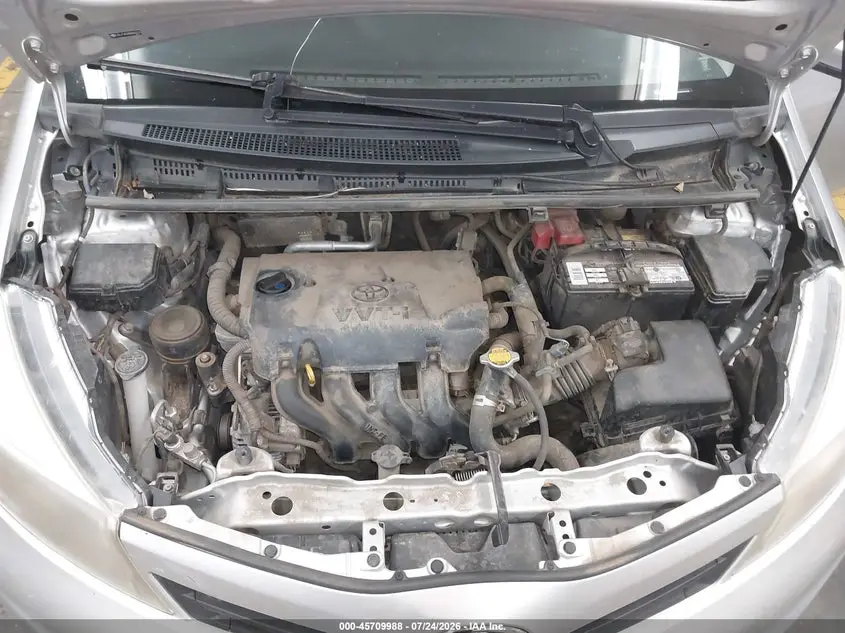 2013 TOYOTA YARIS L