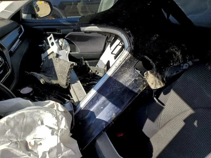 2020 TOYOTA HIGHLANDER L  