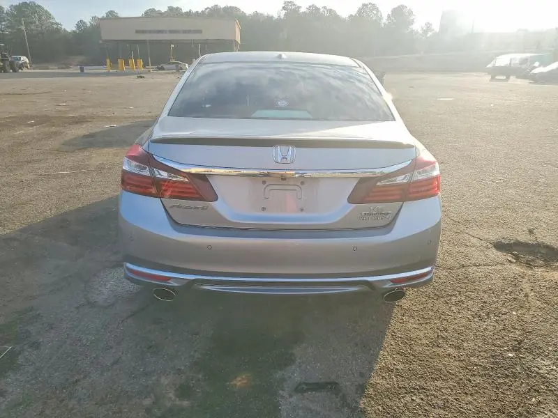 2017 HONDA ACCORD TOURING  
