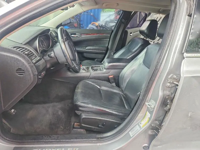2015 CHRYSLER 300 LIMITED  