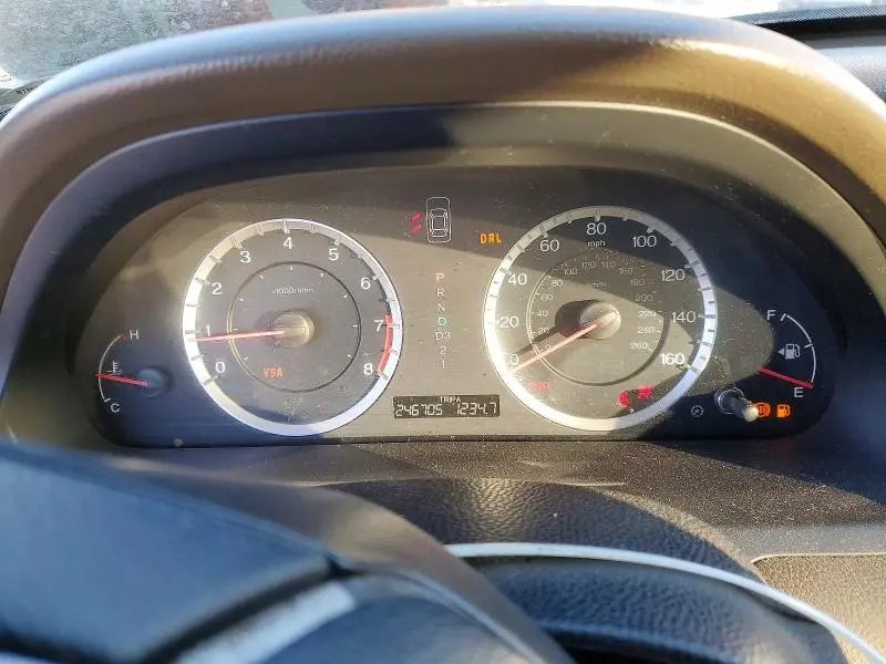 2010 HONDA ACCORD LX  