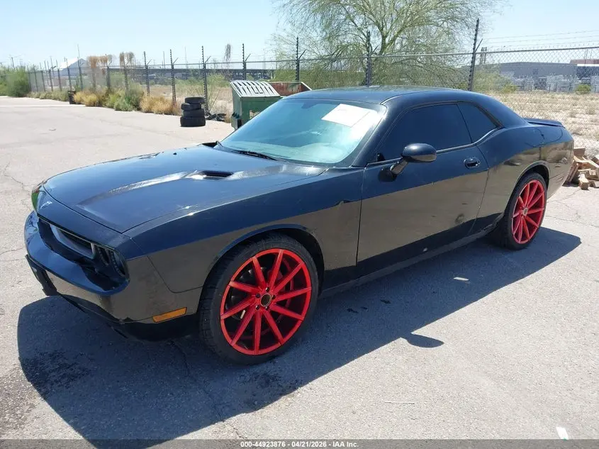 2010 DODGE CHALLENGER SE