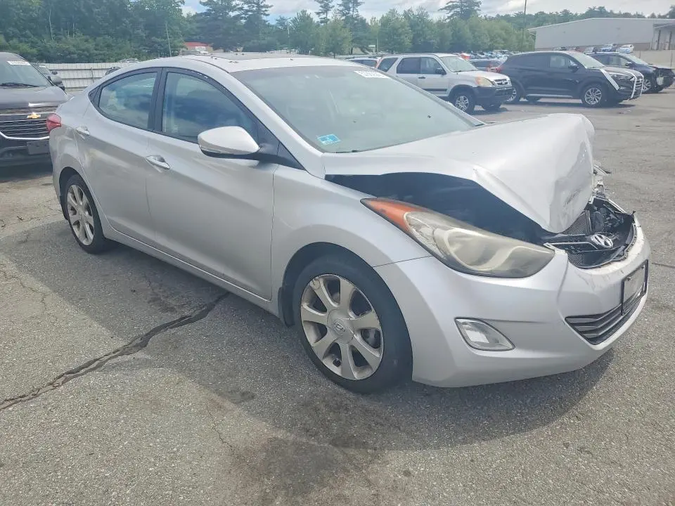 2013 HYUNDAI ELANTRA LIMITED  