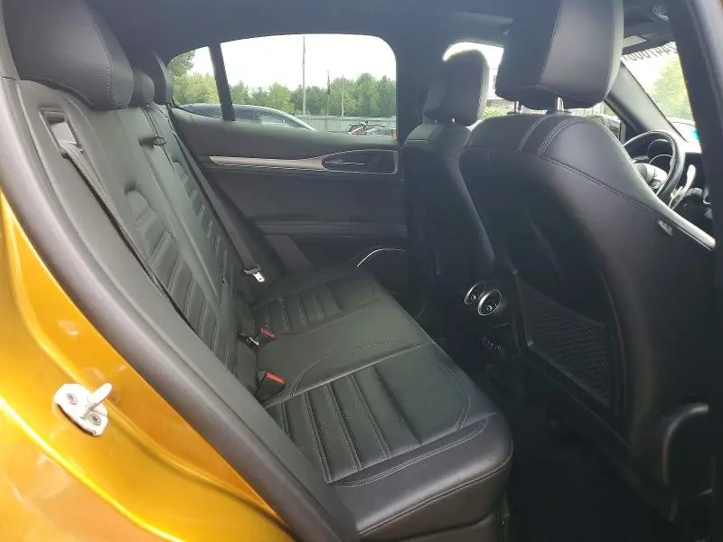 2022 ALFA ROMEO STELVIO TI  