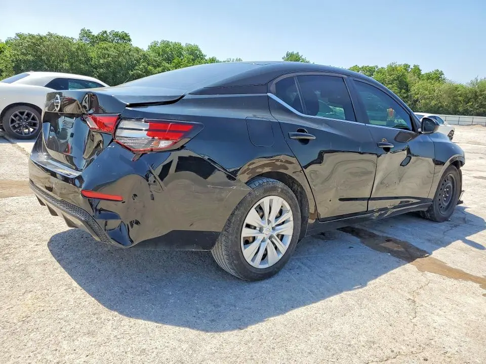 2022 NISSAN SENTRA S  