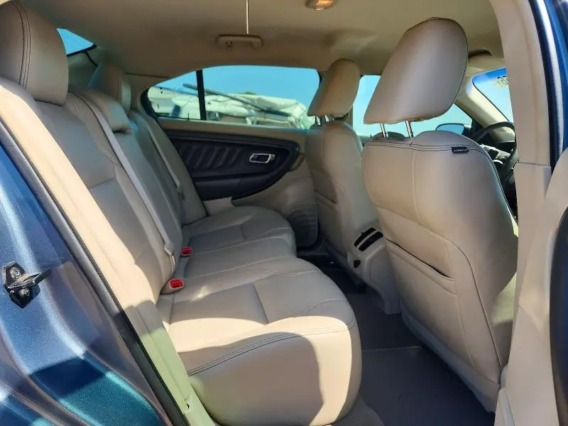 2010 FORD TAURUS   