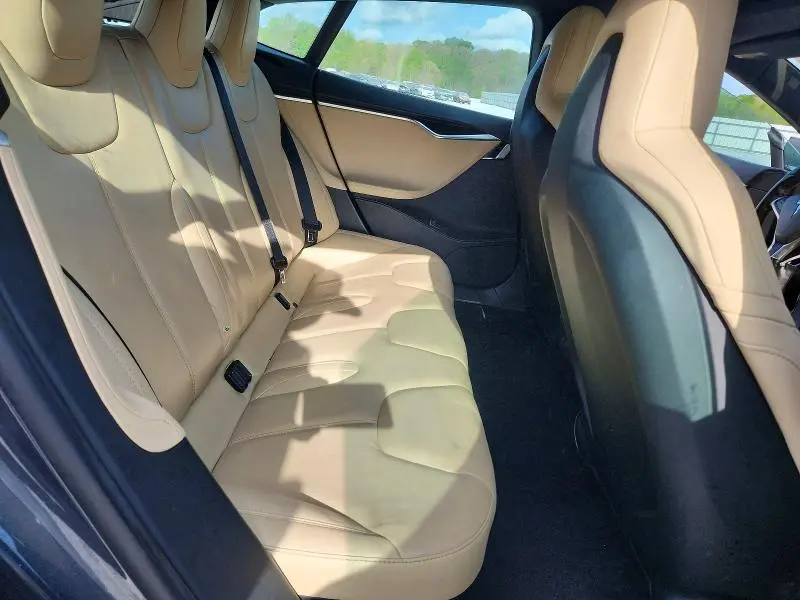 2016 TESLA MODEL S   