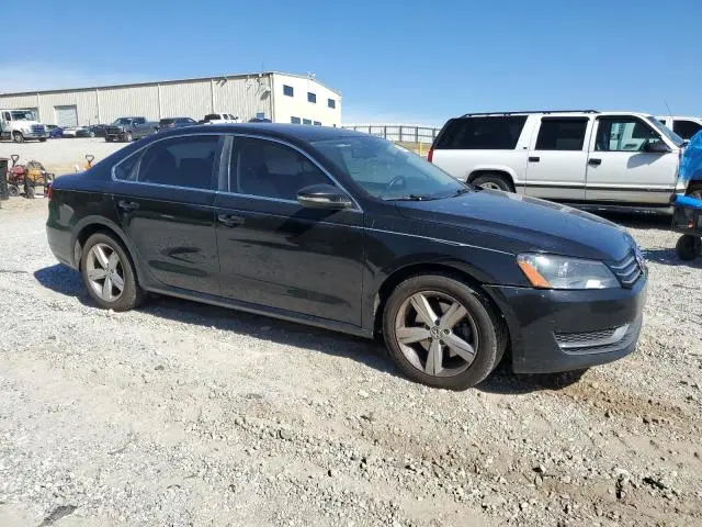 2012 VOLKSWAGEN PASSAT SE  