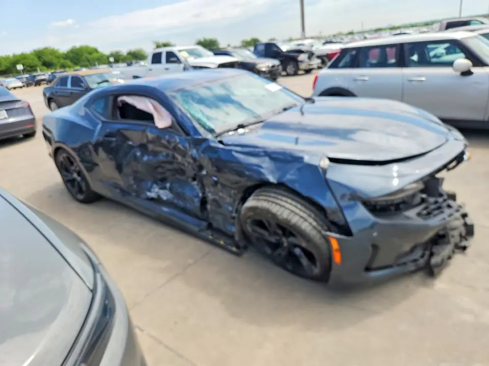 2020 CHEVROLET CAMARO LS  