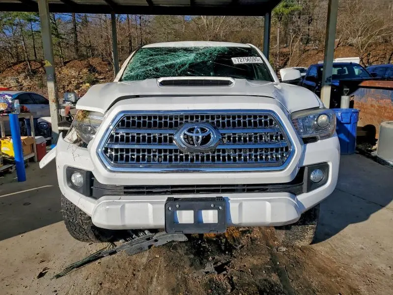 2017 TOYOTA TACOMA DOUBLE CAB  