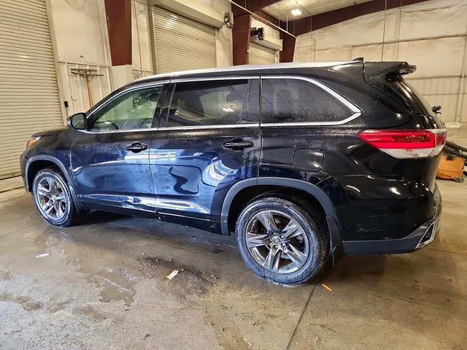 2017 TOYOTA HIGHLANDER LIMITED PLATINUM  