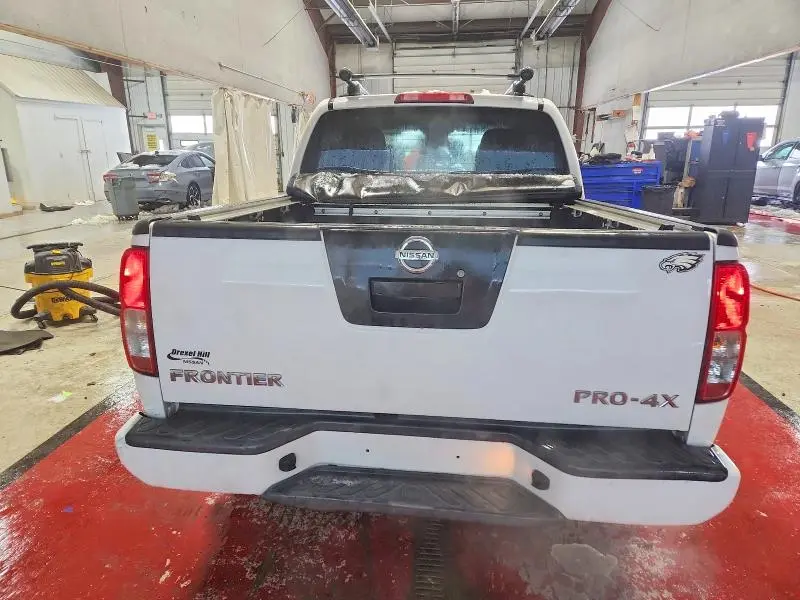 2012 NISSAN FRONTIER S  