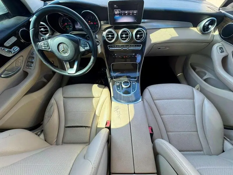 2018 MERCEDES-BENZ GLC 300  