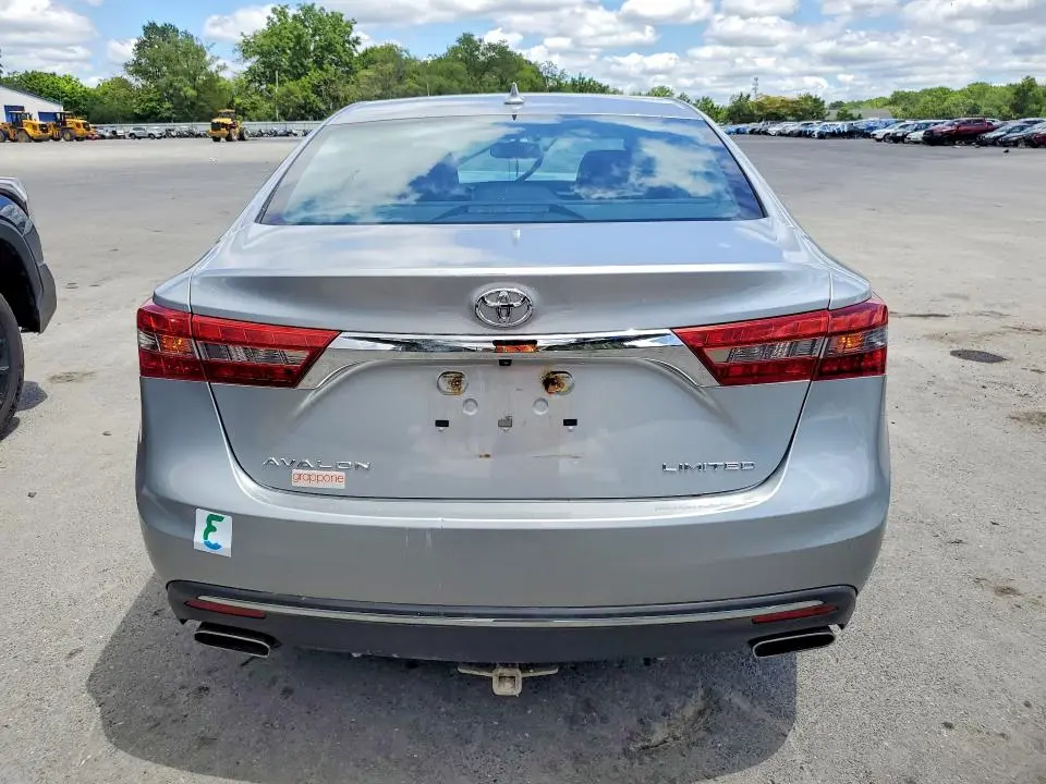 2016 TOYOTA AVALON LIMITED  