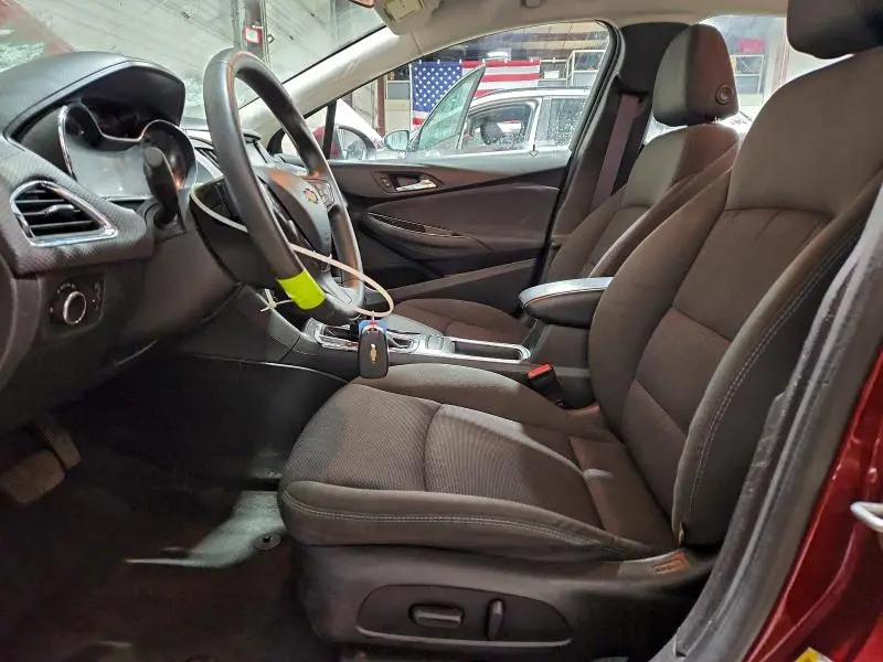 2016 CHEVROLET CRUZE LT  