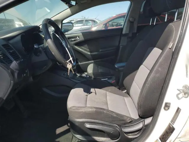 2016 KIA FORTE LX  