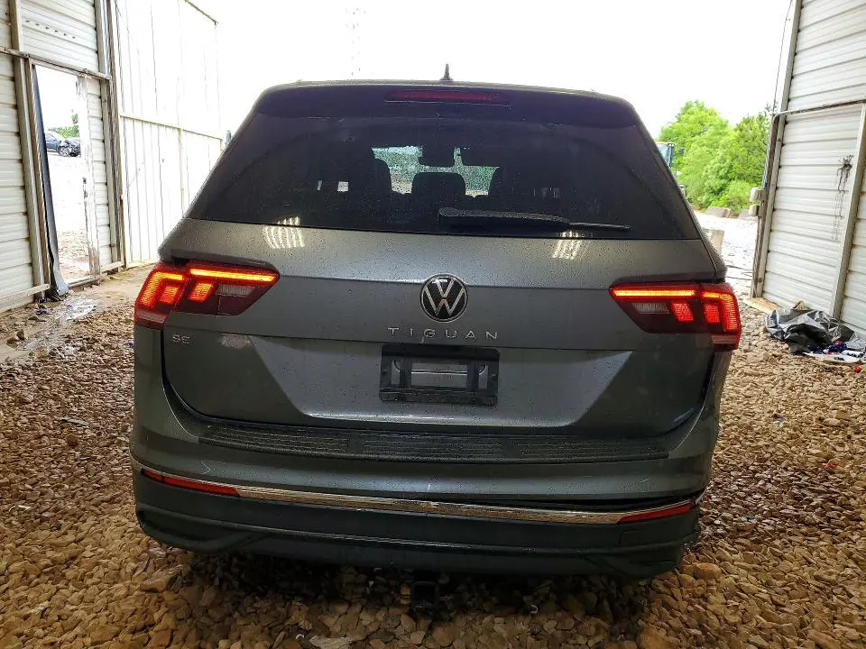 2024 VOLKSWAGEN TIGUAN SE  