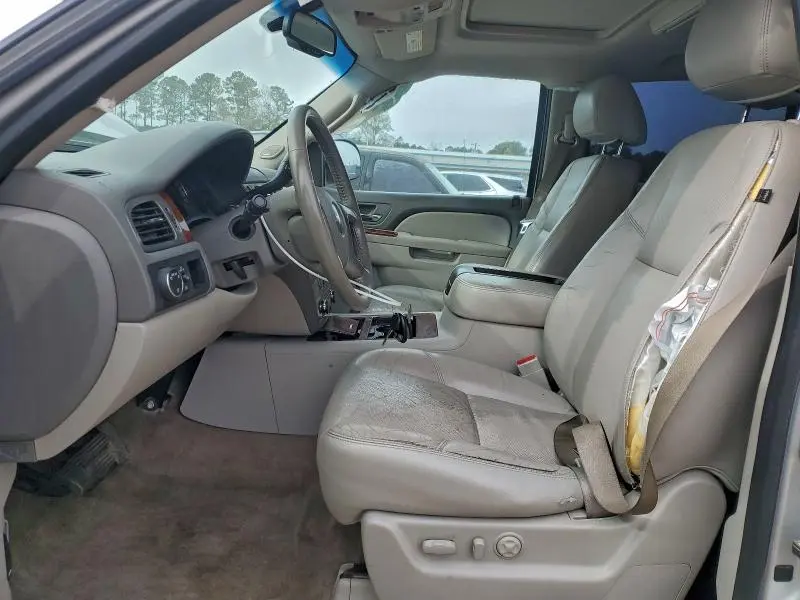 2012 CHEVROLET SUBURBAN C1500 LTZ  