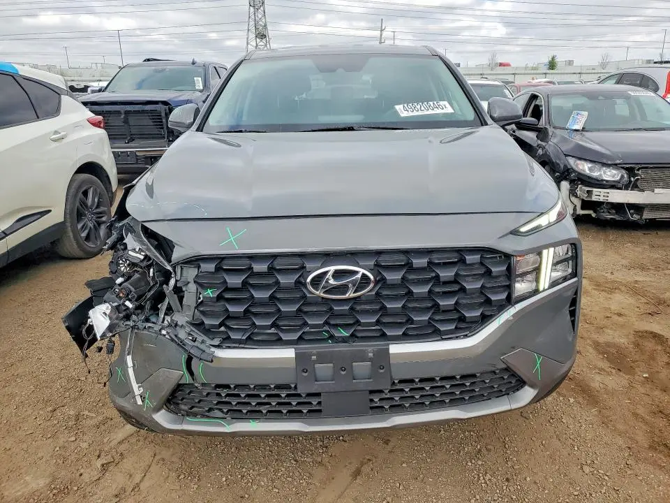 2022 HYUNDAI SANTA FE SE  