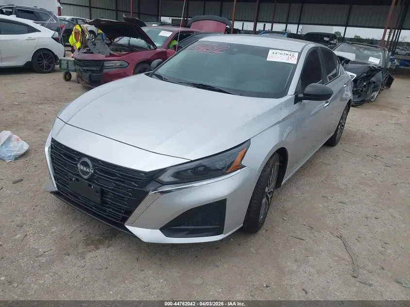 2024 NISSAN ALTIMA SV FWD