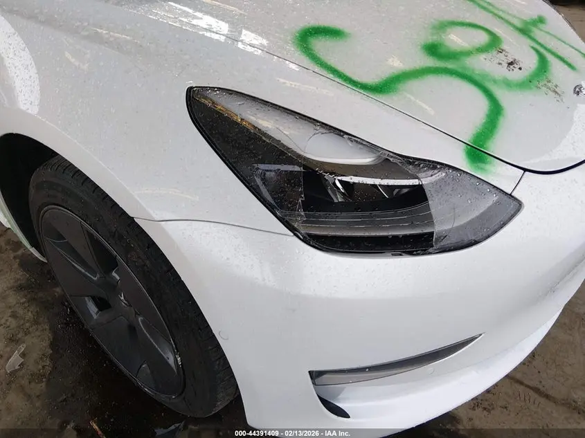 2021 TESLA MODEL 3 STANDARD RANGE PLUS REAR-WHEEL DRIVE