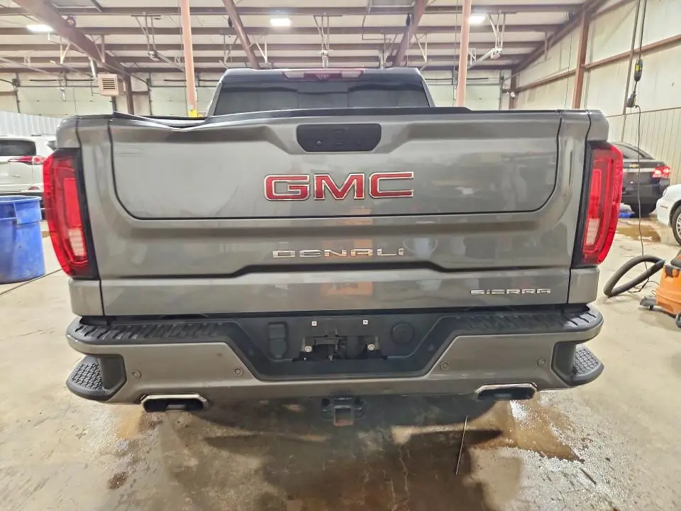 2021 GMC SIERRA K1500 DENALI  