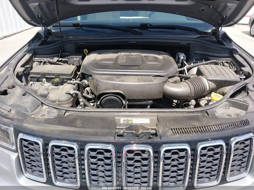 2019 JEEP GRAND CHEROKEE LAREDO E 4X4