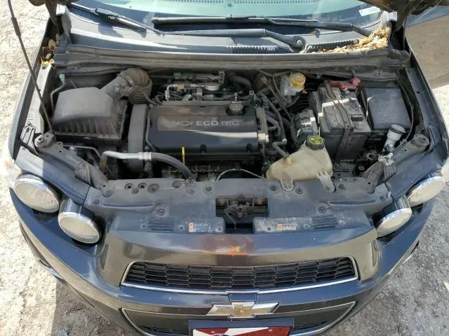 2016 CHEVROLET SONIC LT  