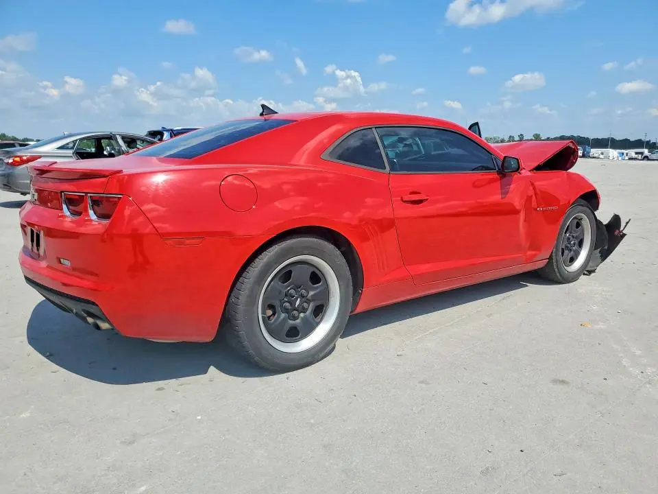 2013 CHEVROLET CAMARO LS  