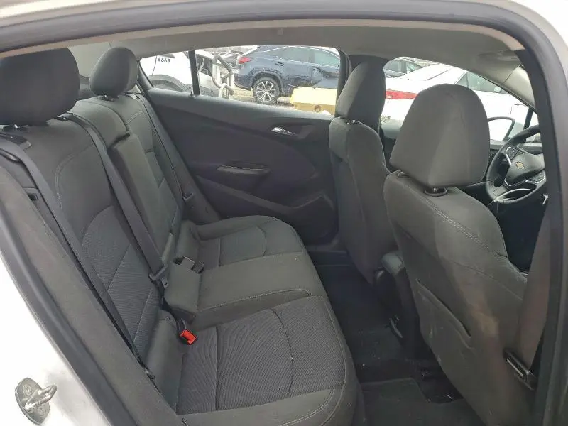 2018 CHEVROLET CRUZE LT  