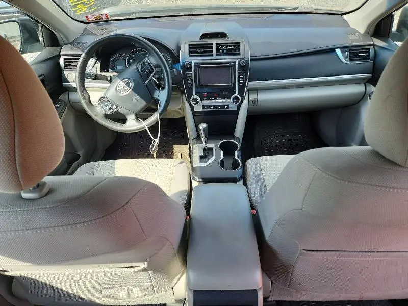2012 TOYOTA CAMRY LE  