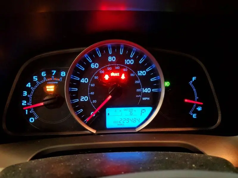 2014 TOYOTA RAV4 XLE  