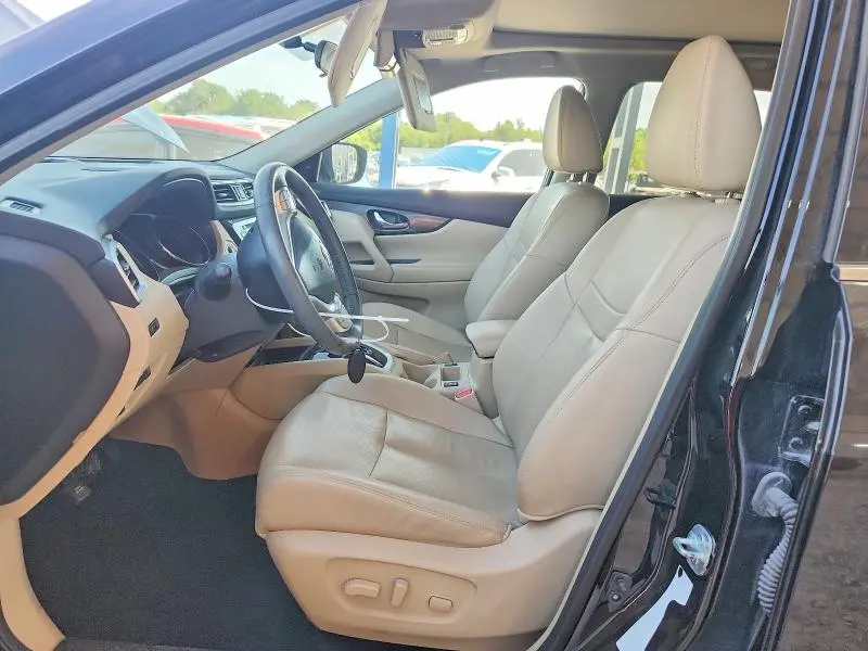 2016 NISSAN ROGUE SL  