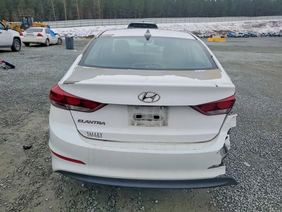 2018 HYUNDAI ELANTRA   