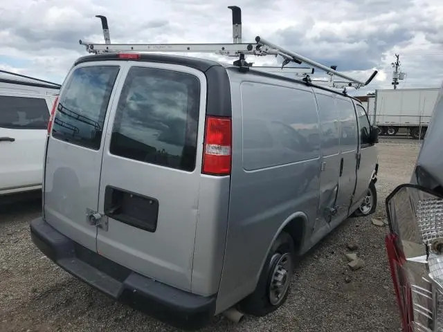 2023 GMC SAVANA G2500  