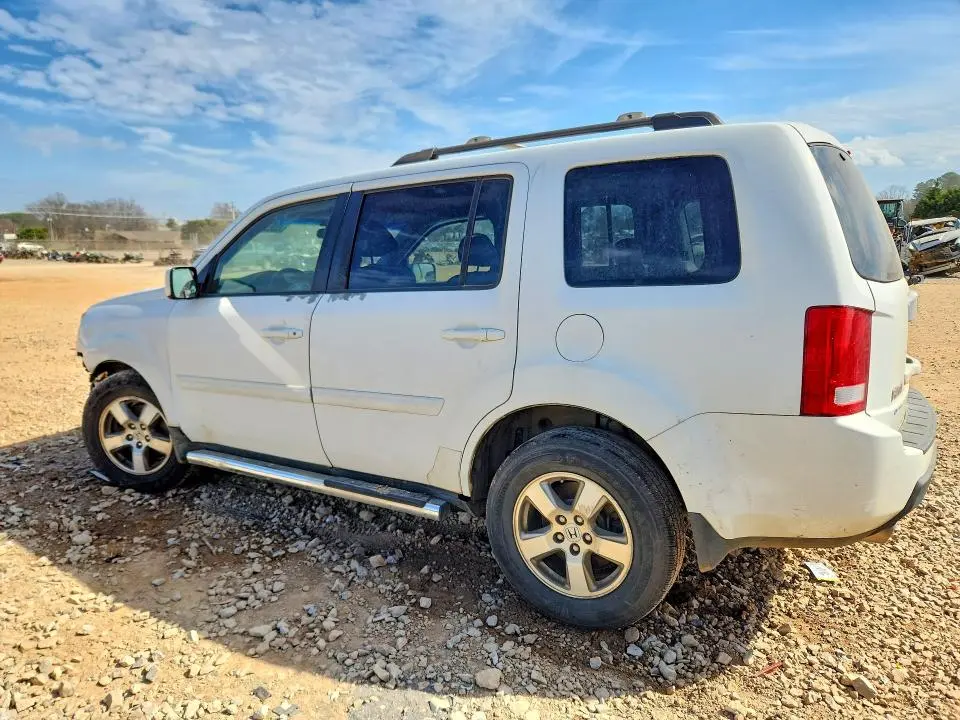 2011 HONDA PILOT EX  
