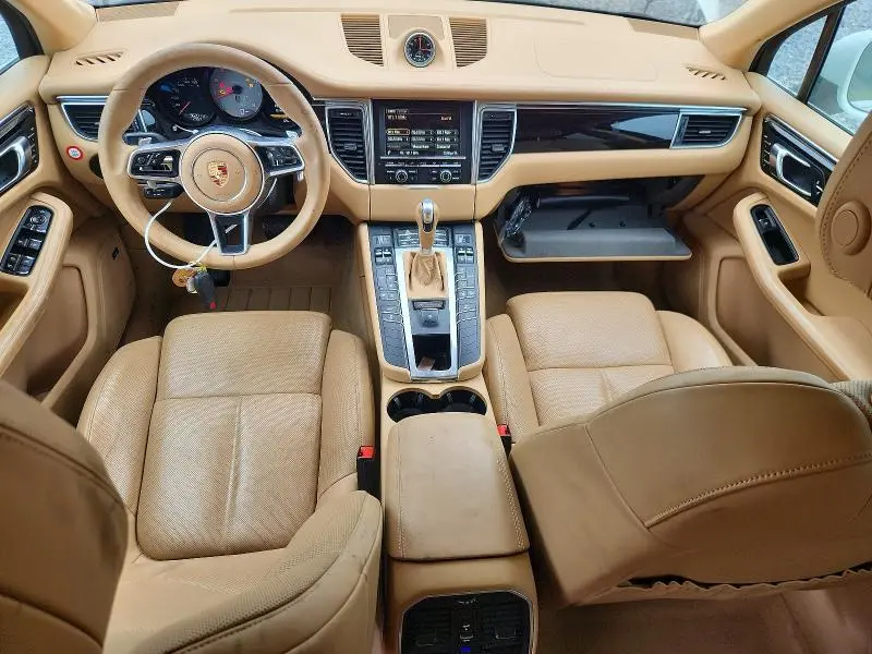 2015 PORSCHE MACAN S  