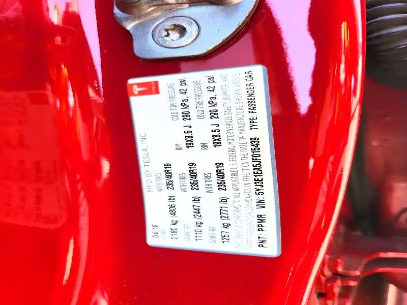 2018 TESLA MODEL 3   