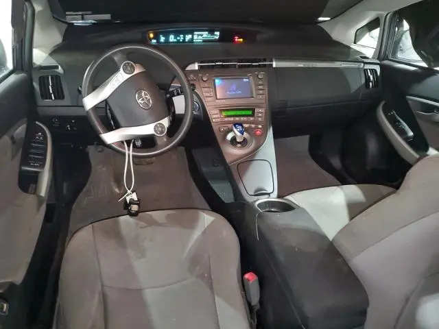 2012 TOYOTA PRIUS PLUG-IN   