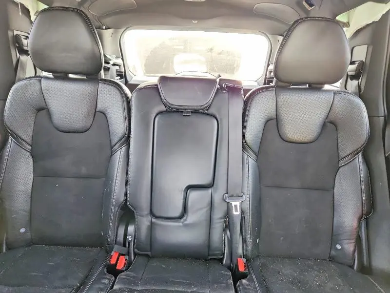 2019 VOLVO XC90 T6 R-DESIGN  