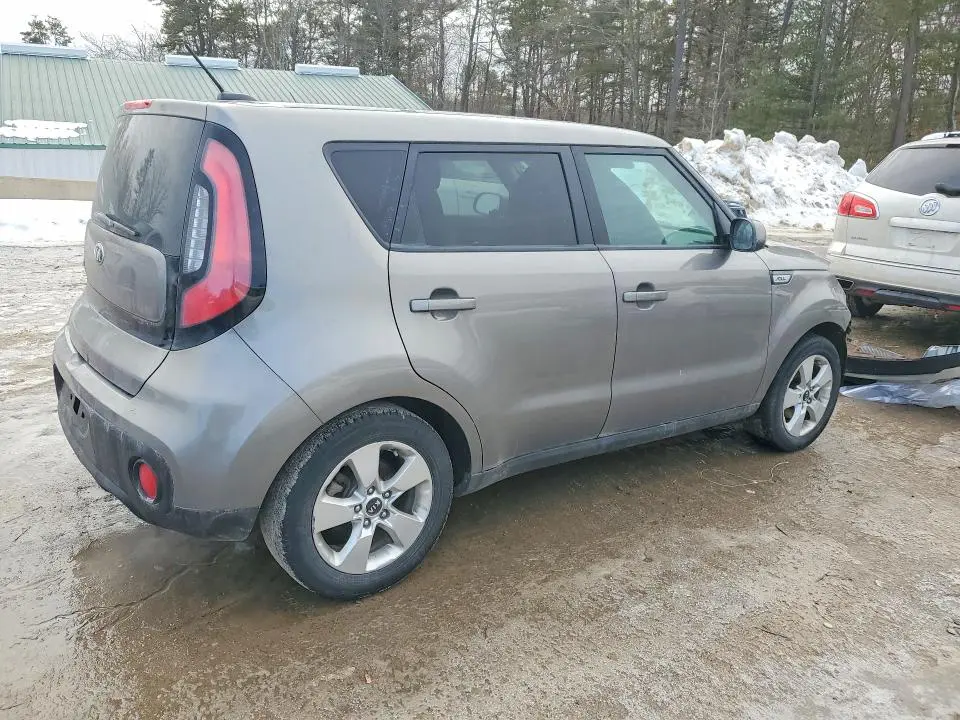 2017 KIA SOUL   