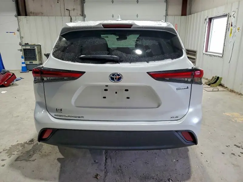 2023 TOYOTA HIGHLANDER HYBRID XLE  