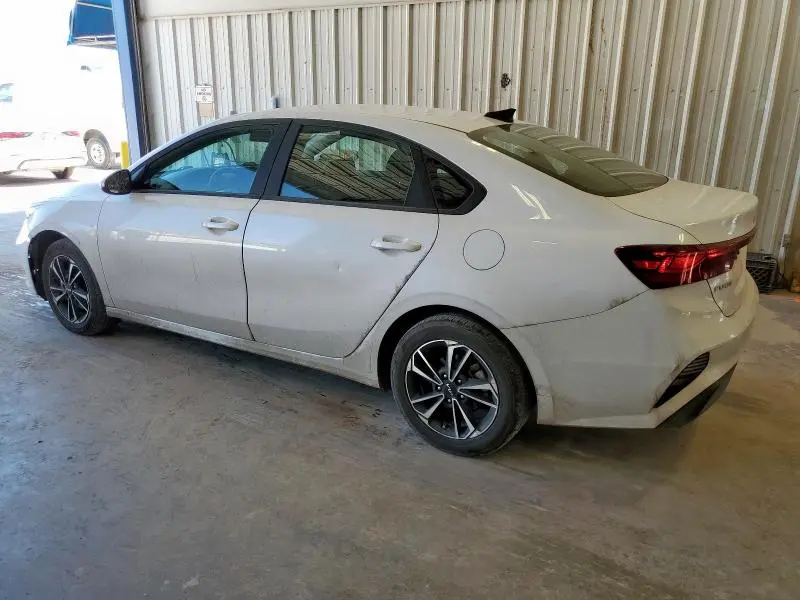 2024 KIA FORTE LX  