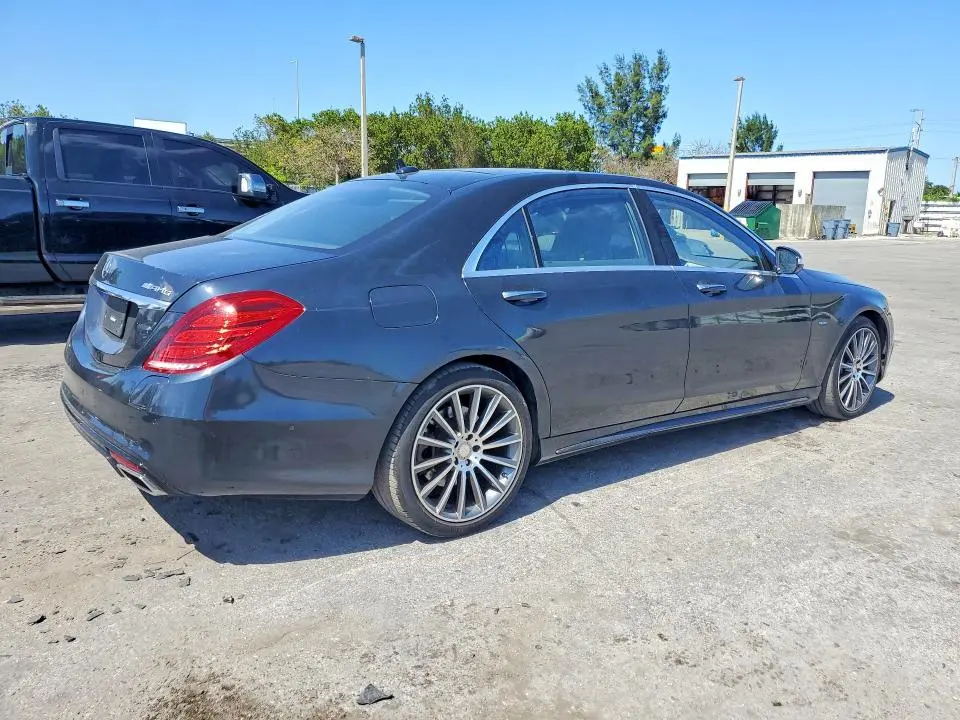 2016 MERCEDES-BENZ S 550E  