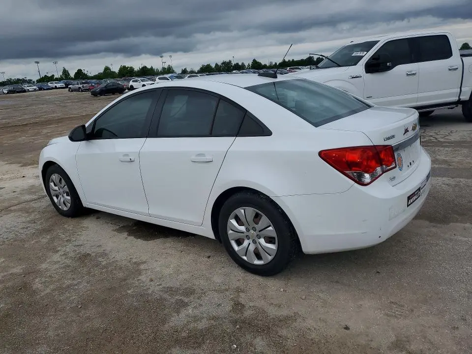 2015 CHEVROLET CRUZE LS  