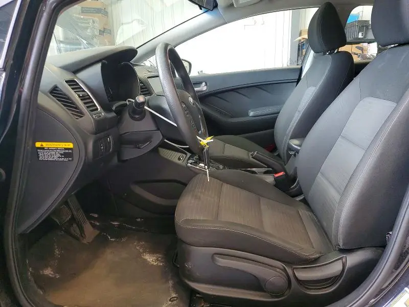 2018 KIA FORTE LX  