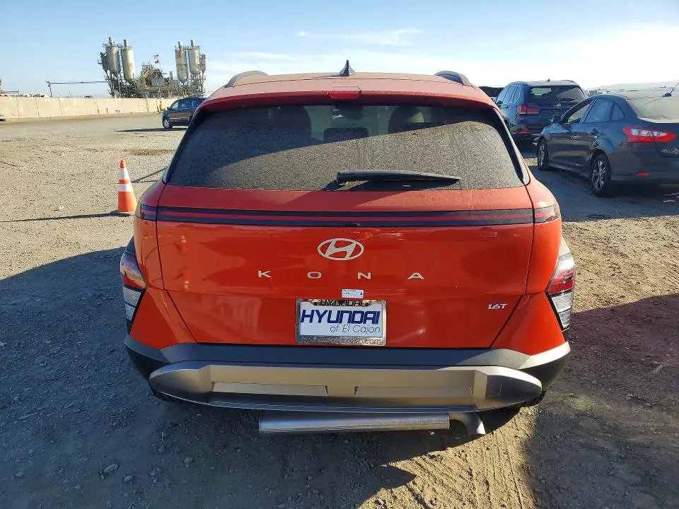 2026 HYUNDAI KONA SEL PREMIUM  