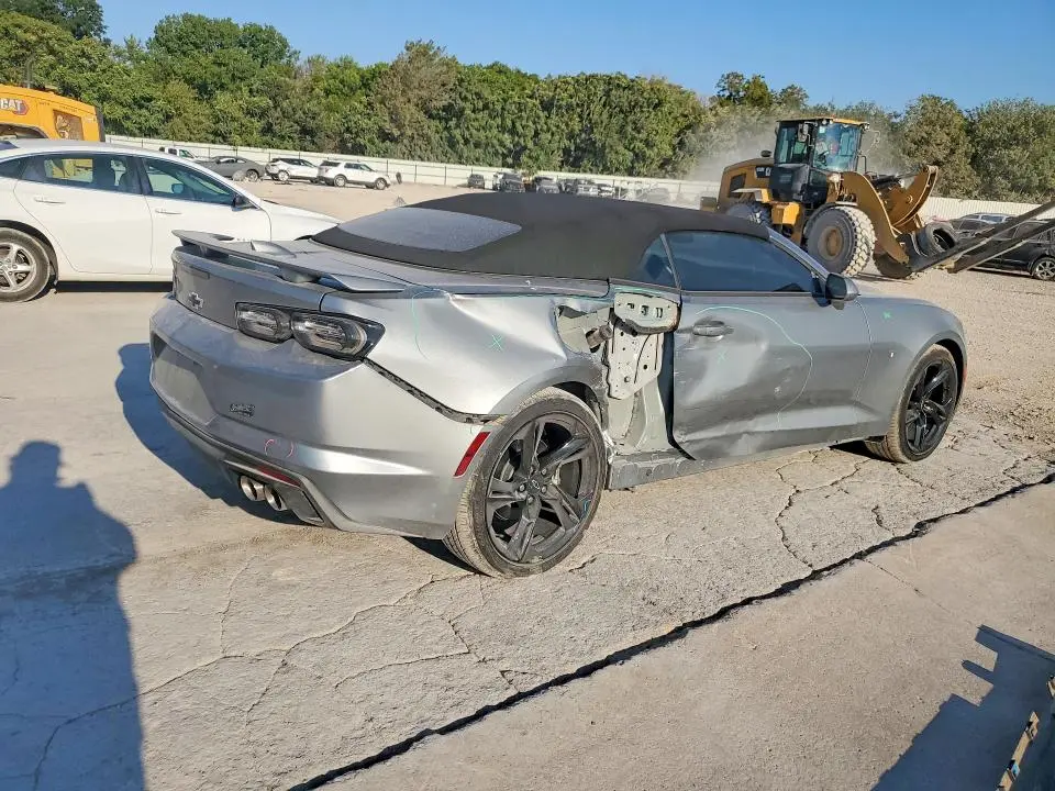 2024 CHEVROLET CAMARO LT  