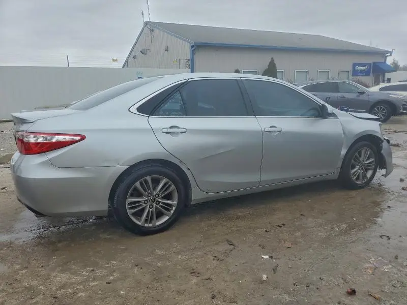 2015 TOYOTA CAMRY LE  