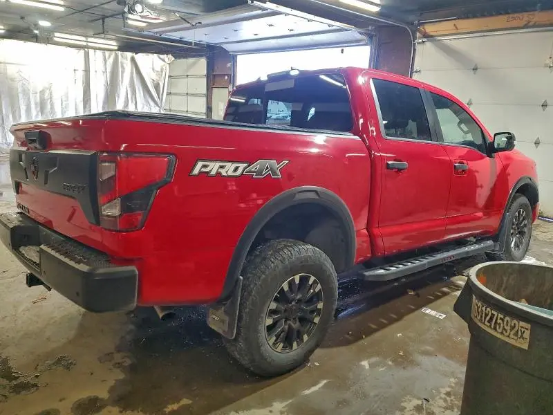 2024 NISSAN TITAN PRO-4X  